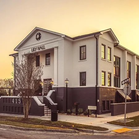 Lily Hall-A Boutique Hotel