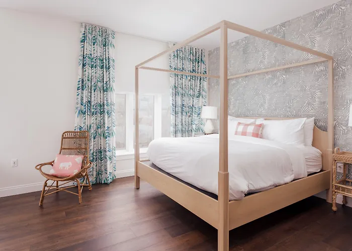 Hotel Lily Hall-a Boutique 4*