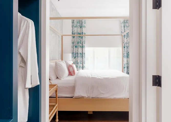 Lily Hall-a Boutique Hotel 4*